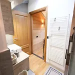 Ak House *