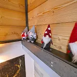 Ak House * Aprica